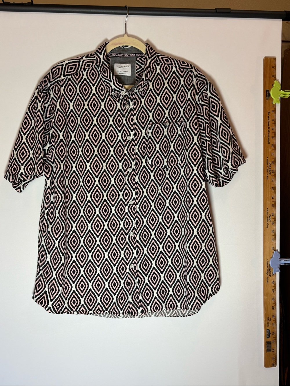 Sunrise Kingdom Short-Sleeve Geometric Diamond Print Shirt - Black & White